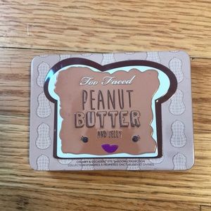 Too Faced Peanut Butter and Jelly Palette